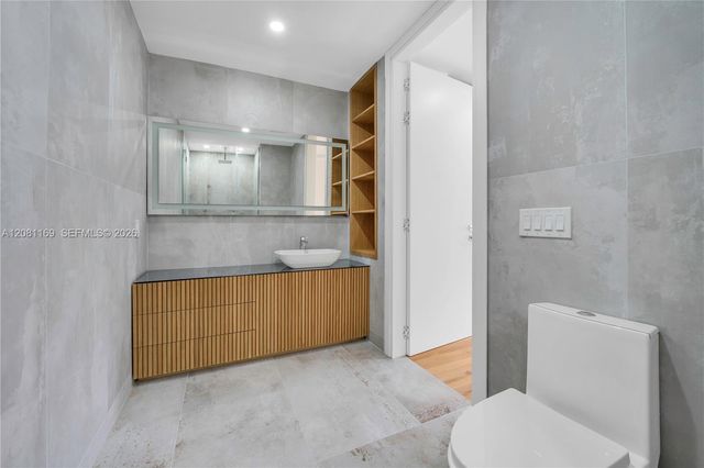 728 Majorca Avenue, Coral Gables, FL 33134