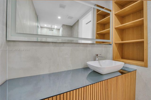 728 Majorca Avenue, Coral Gables, FL 33134