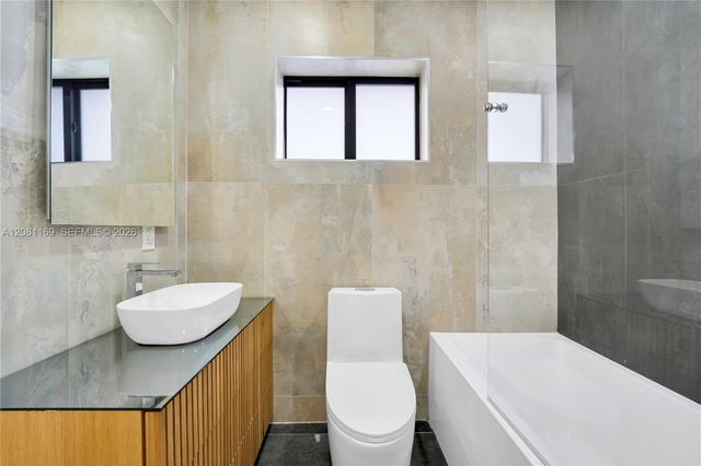 728 Majorca Avenue, Coral Gables, FL 33134