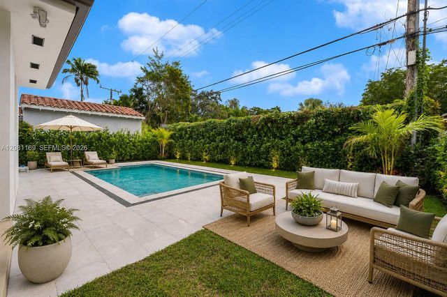 728 Majorca Avenue, Coral Gables, FL 33134