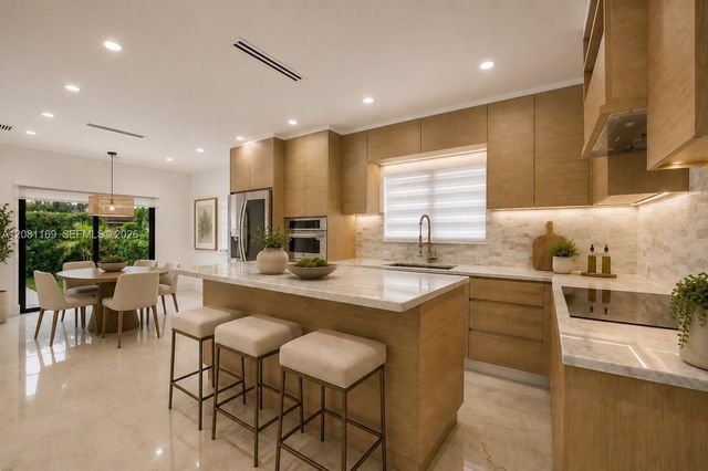 728 Majorca Avenue, Coral Gables, FL 33134
