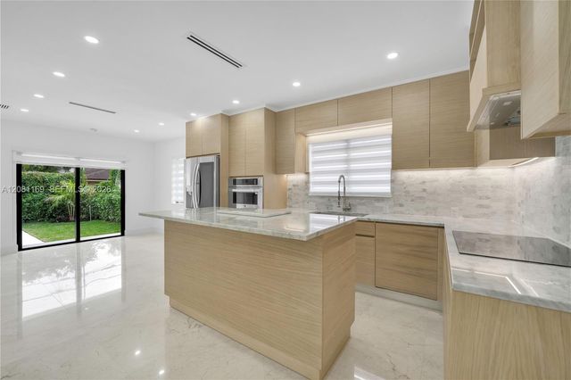 728 Majorca Avenue, Coral Gables, FL 33134