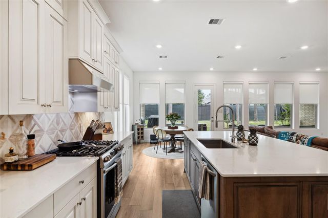22030 Gateway Arch Drive, Porter, TX 77365