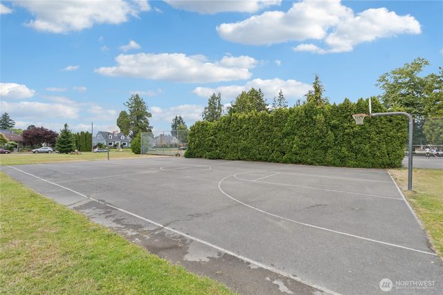4002 S 7th Street, Tacoma, WA 98405
