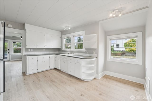 4002 S 7th Street, Tacoma, WA 98405