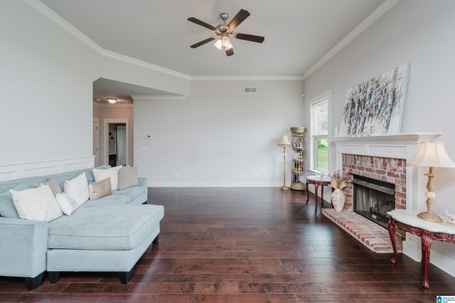 4021 LINDSEY DRIVE, Bessemer, AL 35022