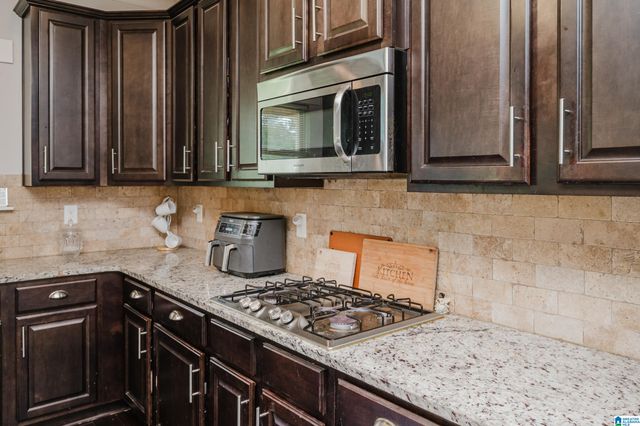 4021 LINDSEY DRIVE, Bessemer, AL 35022
