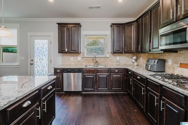 4021 LINDSEY DRIVE, Bessemer, AL 35022