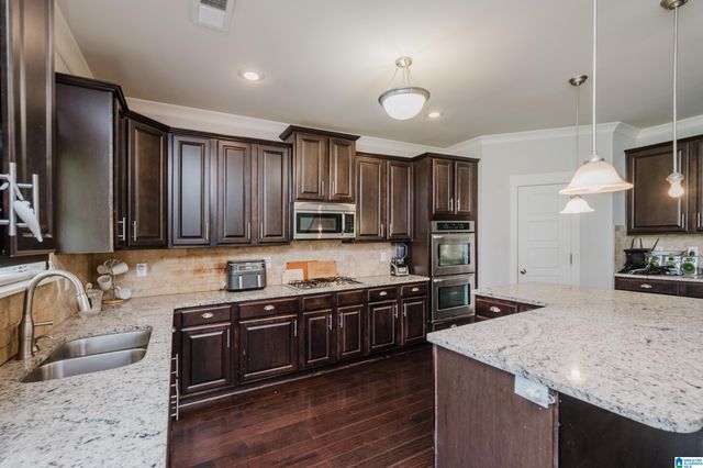 4021 LINDSEY DRIVE, Bessemer, AL 35022