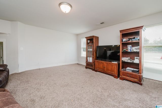 4021 LINDSEY DRIVE, Bessemer, AL 35022