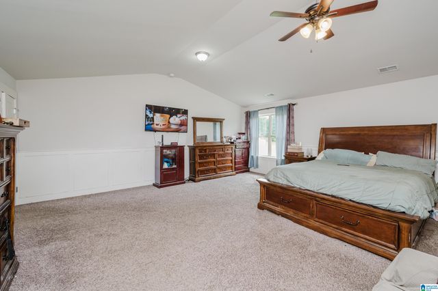 4021 LINDSEY DRIVE, Bessemer, AL 35022