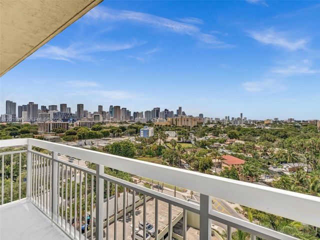 816 NW 11th St 1208, Miami, FL 33136