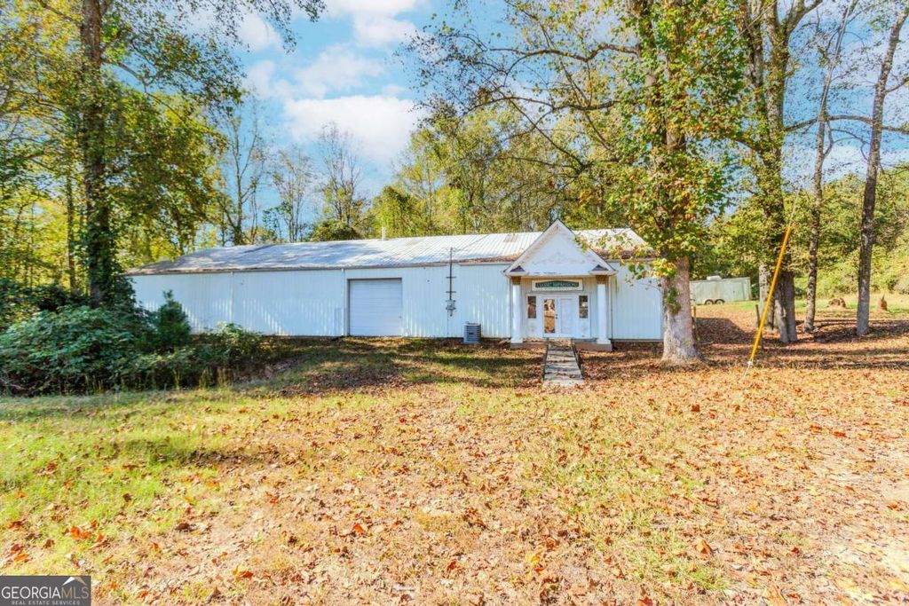 621 Loganville Highway, Winder, GA 30680