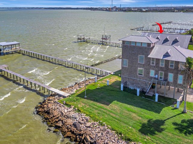 606 2nd St, Seabrook, TX 77586