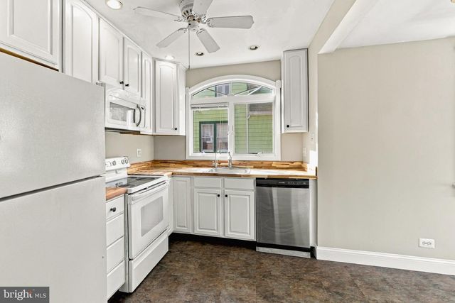 422 HARDING ST, Woodbury, NJ 08096