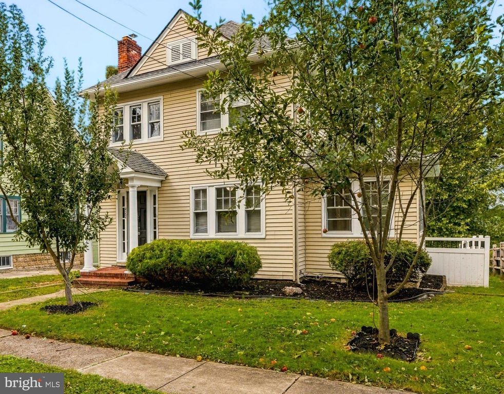 422 HARDING ST, Woodbury, NJ 08096 — exterior