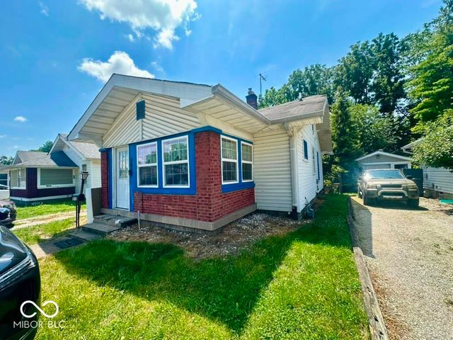 3647 Rockville Road, Indianapolis, IN 46222