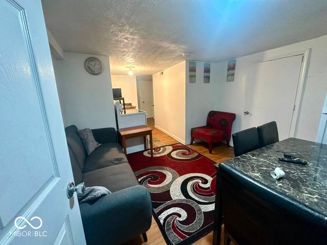 3647 Rockville Road, Indianapolis, IN 46222