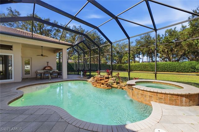 19500 La Serena DR, Estero, FL 33967