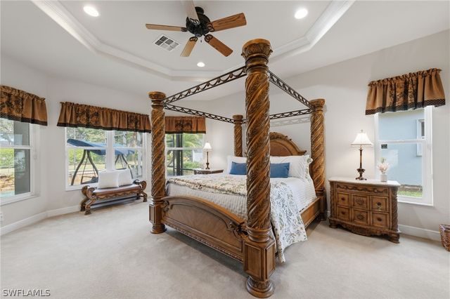 19500 La Serena DR, Estero, FL 33967