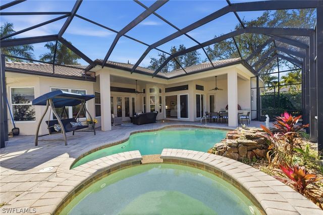 19500 La Serena DR, Estero, FL 33967