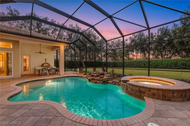 19500 La Serena DR, Estero, FL 33967