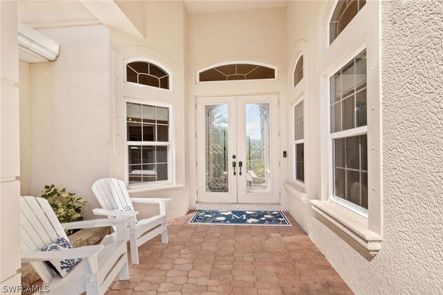 19500 La Serena DR, Estero, FL 33967