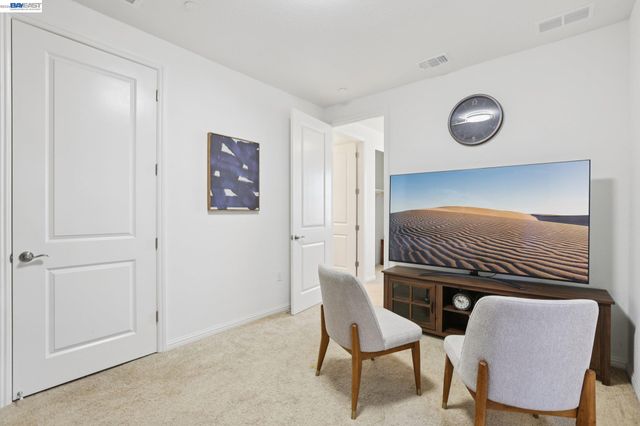 16172 Abernathy Ct, Lathrop, CA 95330