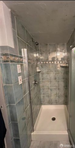 104 Charter Oak Avenue, San Francisco, CA 94124