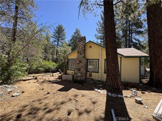 1459 Ross Street, Wrightwood, CA 92397
