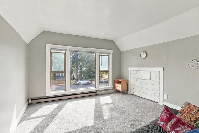 1122 W Augusta Ave, Spokane, WA 99205