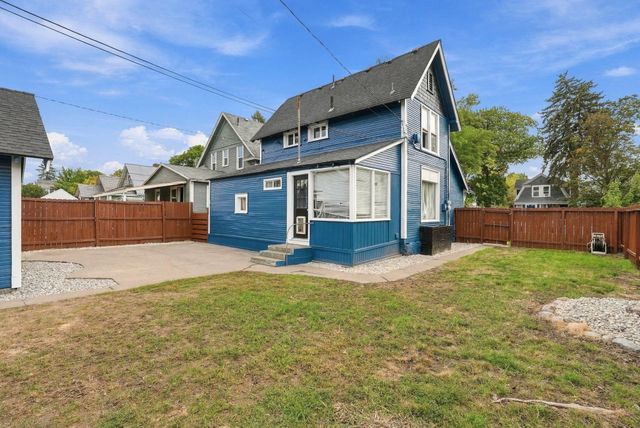 1122 W Augusta Ave, Spokane, WA 99205