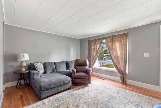 1122 W Augusta Ave, Spokane, WA 99205