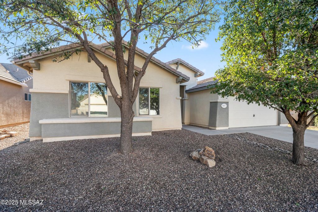 9931 N Sand Dollar Court, Tucson, AZ 85743