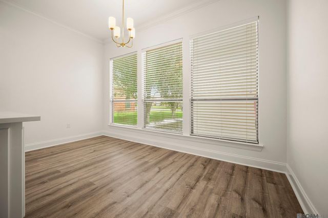 5368 Courtyard Dr, Gonzales, LA 70737