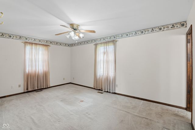 8022 Knollgate Court, Indianapolis, IN 46268
