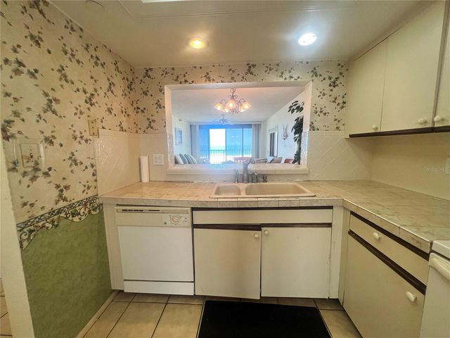 1250 GULF BOULEVARD 708, Clearwater Beach, FL 33767