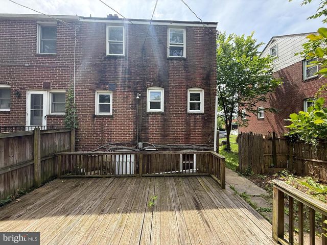 750 CHARING CROSS RD, Baltimore, MD 21229