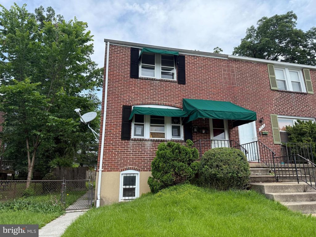 750 CHARING CROSS RD, Baltimore, MD 21229