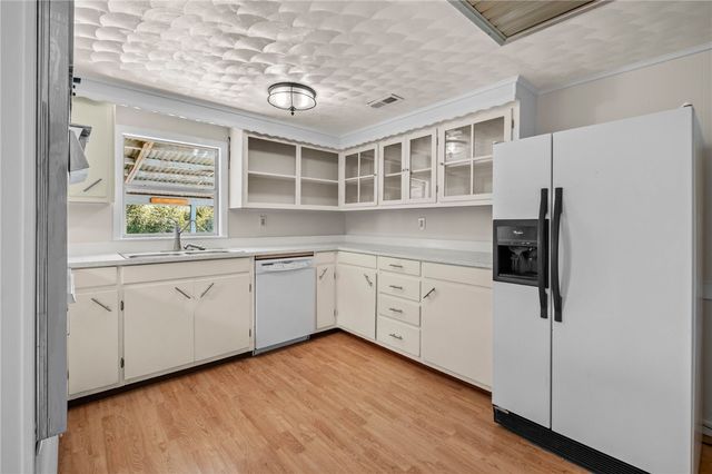 1952 N Juneway Terrace, Fayetteville, AR 72703