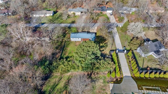 1952 N Juneway Terrace, Fayetteville, AR 72703