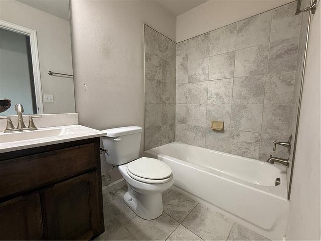 4117 NW 153rd Street, Edmond, OK 73013