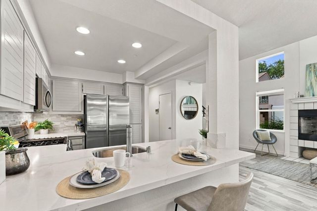 6985 Rodling Drive A, San Jose, CA 95138