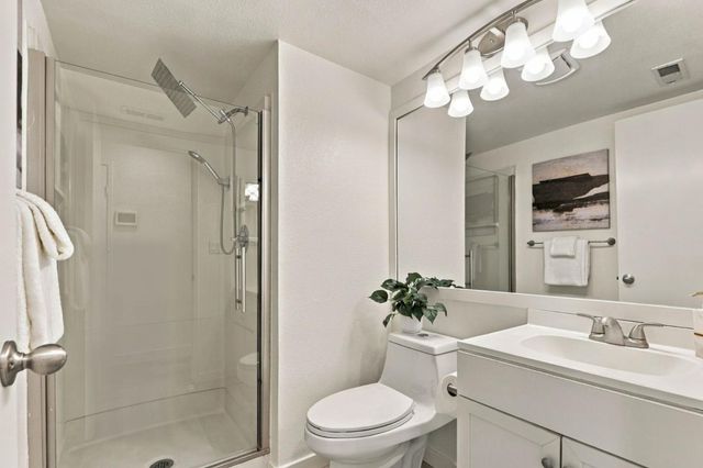 6985 Rodling Drive A, San Jose, CA 95138