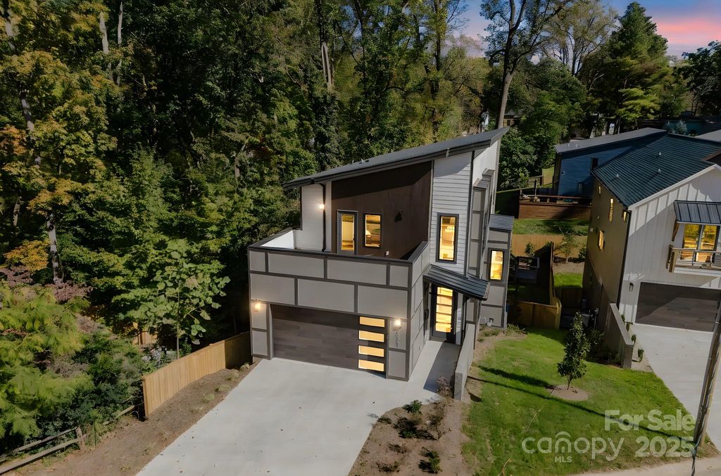 4321 Raney Way, Charlotte, NC 28205