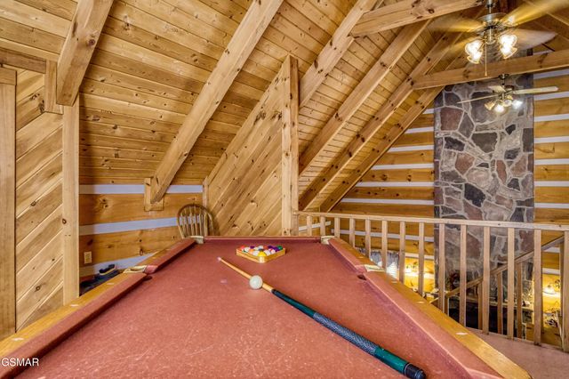 2752 Blue Springs Way, Sevierville, TN 37862