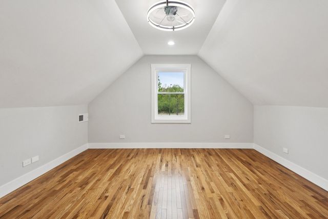 3737 N Cumberland Avenue, Chicago, IL 60634
