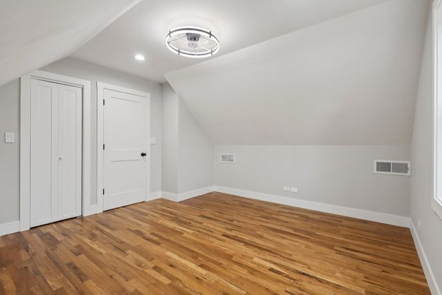 3737 N Cumberland Avenue, Chicago, IL 60634