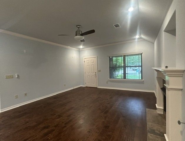 2659 N Villa Boulevard, Fayetteville, AR 72703