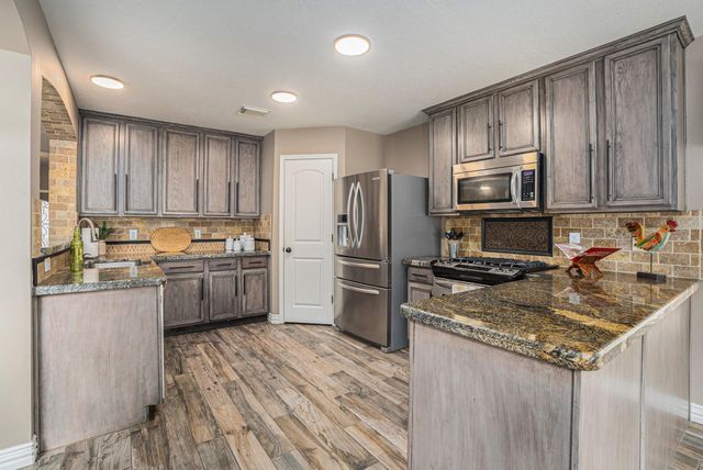 9338 Stoneridge Canyon Lane, Houston, TX 77089